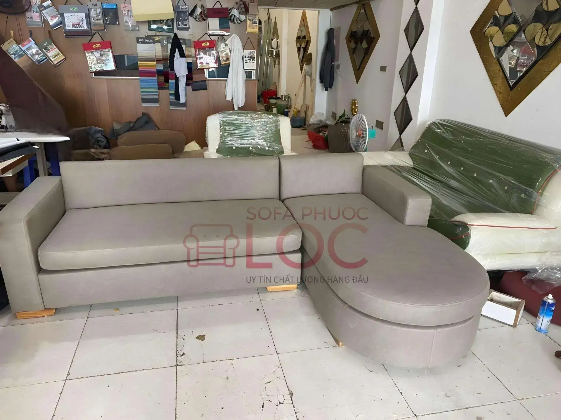 Bọc Ghế Sofa Với Chất Liệu Da Simili Hàn Quốc
